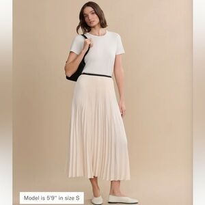 Jenni Kayne Pleated Skirt in Ivory - XS